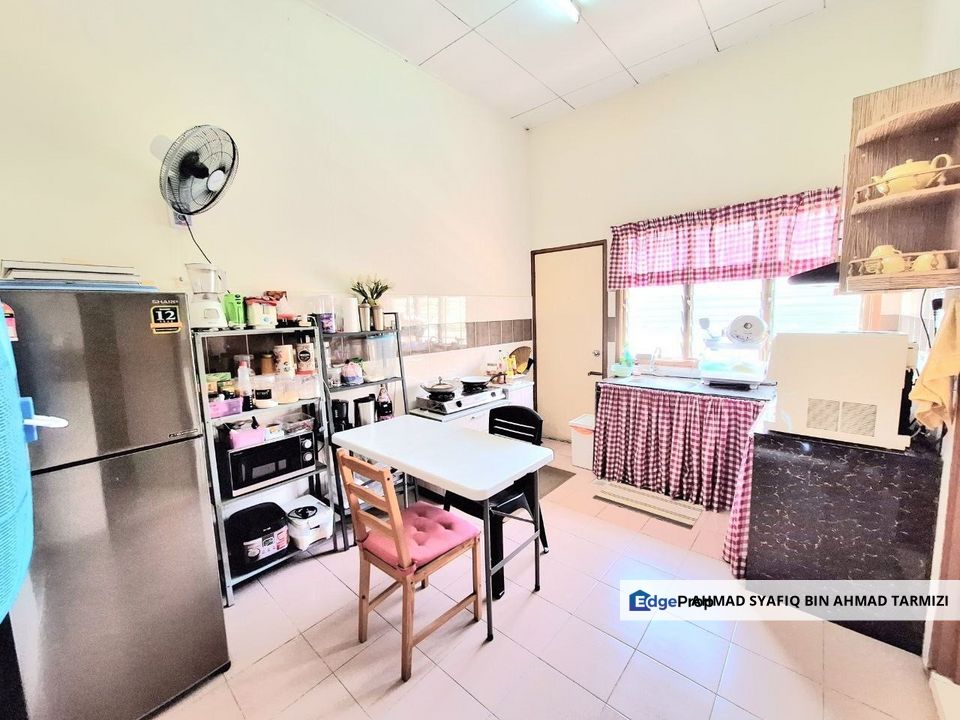 ( Freehold )  Single Storey Taman Sri Pelangi Bukit Naga Seksyen 32 Shah Alam , Selangor, Shah Alam