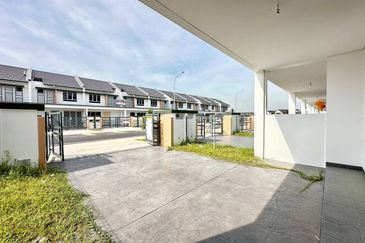 Alura @ Bandar Bukit Raja