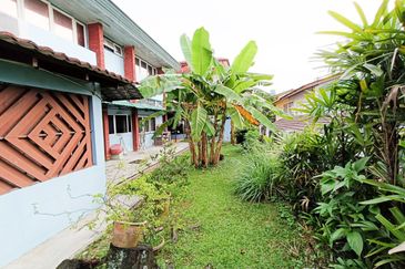 Seksyen 2, Shah Alam