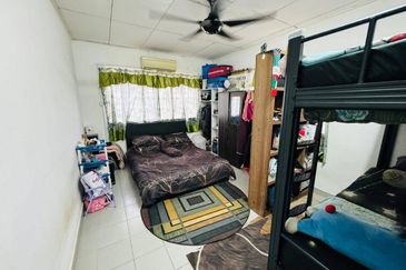 Flat PKNS, Seksyen 24