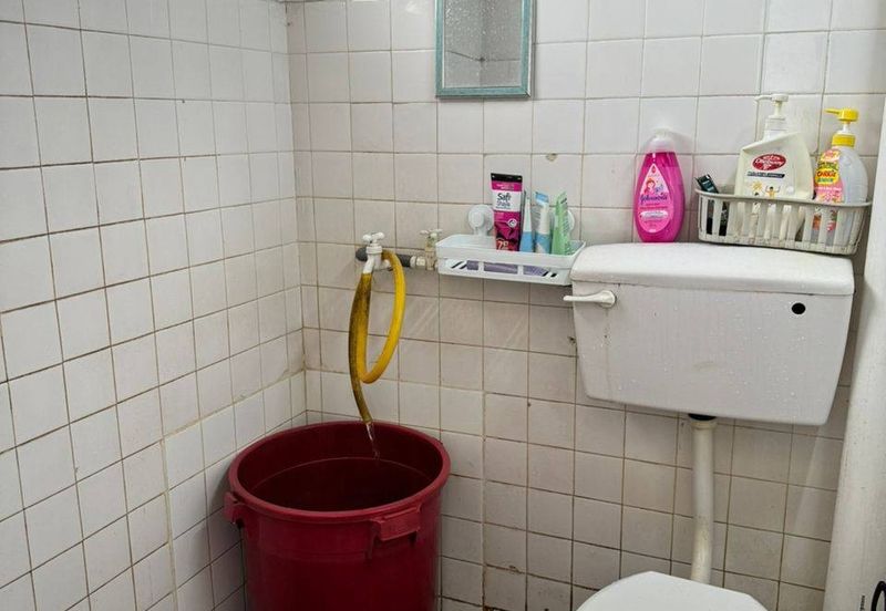 Flat PKNS, Seksyen 24