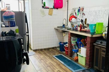 Flat PKNS, Seksyen 24