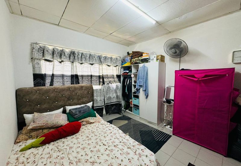 Flat PKNS, Seksyen 24