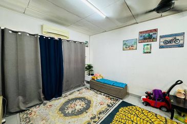 Flat PKNS, Seksyen 24