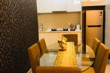 I Residence @ I City