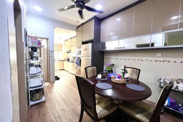 Ayu Impian, Alam Nusantara