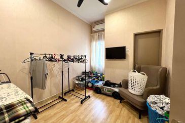 Ayu Impian, Alam Nusantara