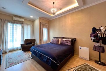 Ayu Impian, Alam Nusantara