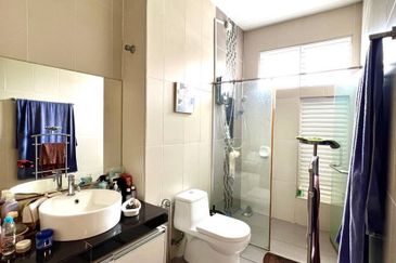 Ayu Impian, Alam Nusantara