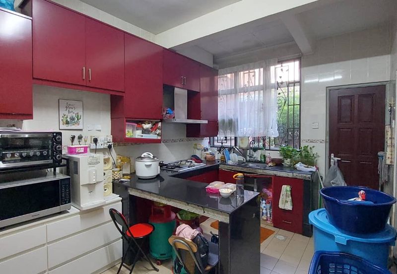 Seksyen 33, Shah Alam