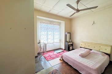 Taman Sungai Kapar Indah