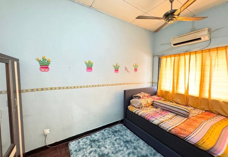 Taman Sungai Kapar Indah