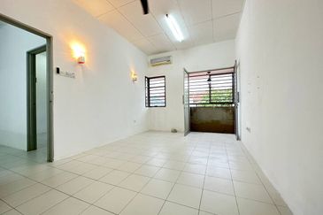 SU3 @ Bandar Saujana Utama