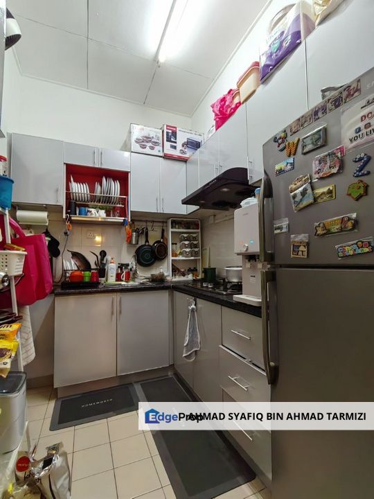 (Freehold, Renovated) Sri Ixora Apartment Seksyen 27 Shah Alam, Selangor, Shah Alam