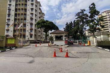 Sri Ixora Apartment, Seksyen 27