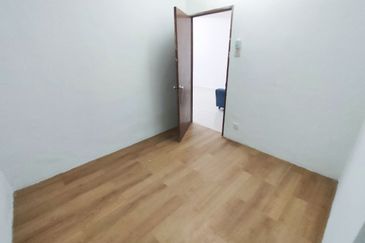 Seksyen 30, Shah Alam