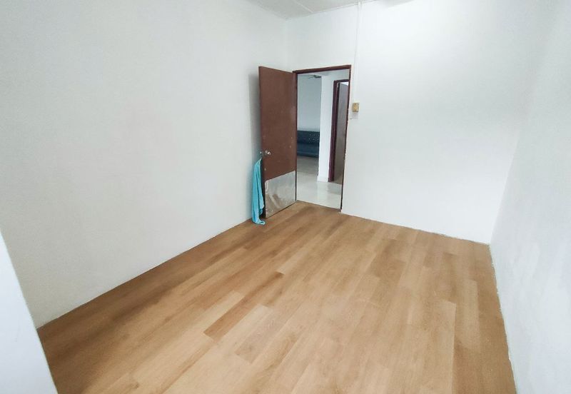 Seksyen 30, Shah Alam