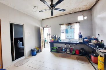 Kelab Golf Bukit Beruntung