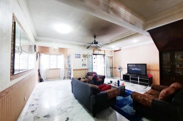 Kelab Golf Bukit Beruntung