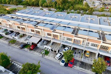 Jalan Setia Permai U13/41E