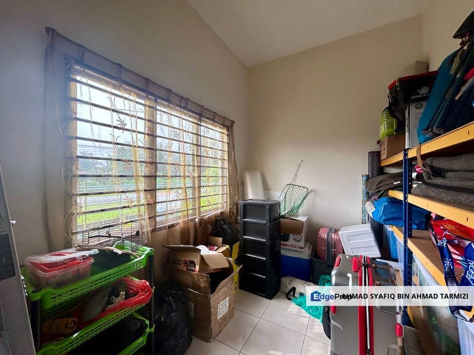 (End Lot,Freehold)Single Storey Semi Detached Taman Dagang, Rantau Panjang, Klang, Selangor, Selangor, Klang