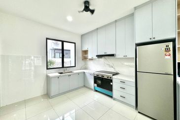 Robin @ Bandar Rimbayu