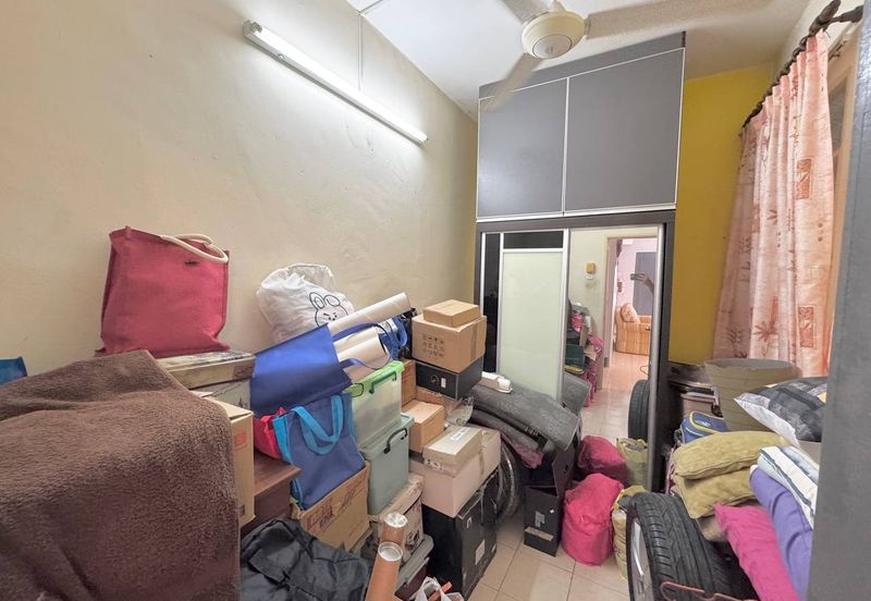 Lorong Az- Zaharah 10/10