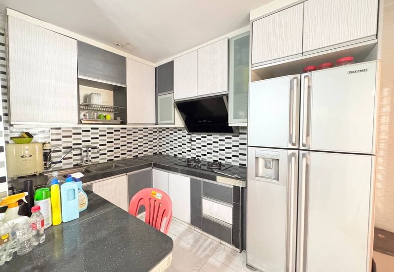 Lorong Az- Zaharah 10/10