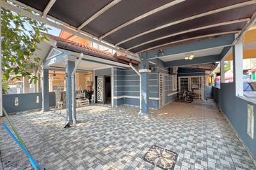 Lorong Az- Zaharah 10/10