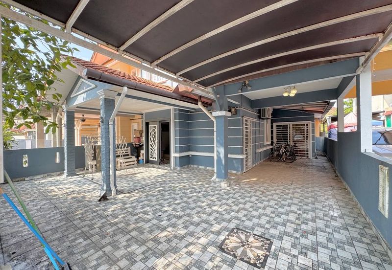 Lorong Az- Zaharah 10/10