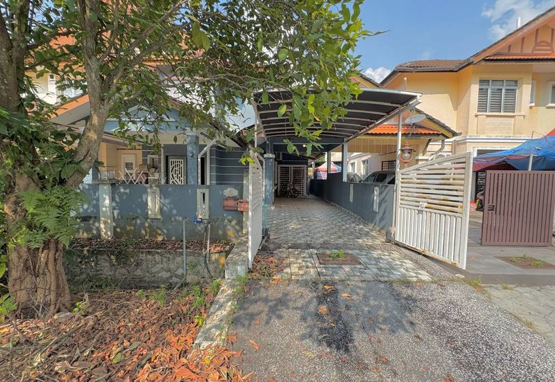 Lorong Az- Zaharah 10/10