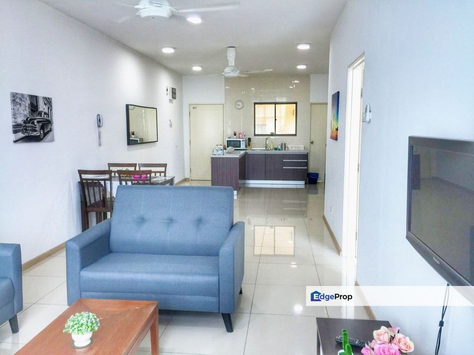 (2 parking) Vista Alam Serviced Apartment, Seksyen 14, Shah Alam, Selangor, Shah Alam