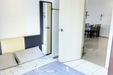 Vista Alam Serviced Apartment