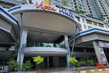 Vista Alam Serviced Apartment