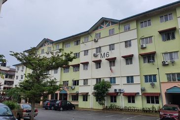 Seri Bintang Apartment