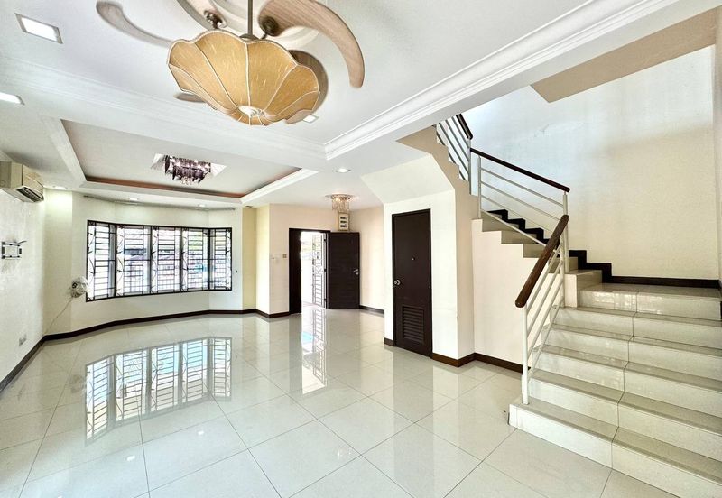 Subang Galaksi (Subang Galaxy)