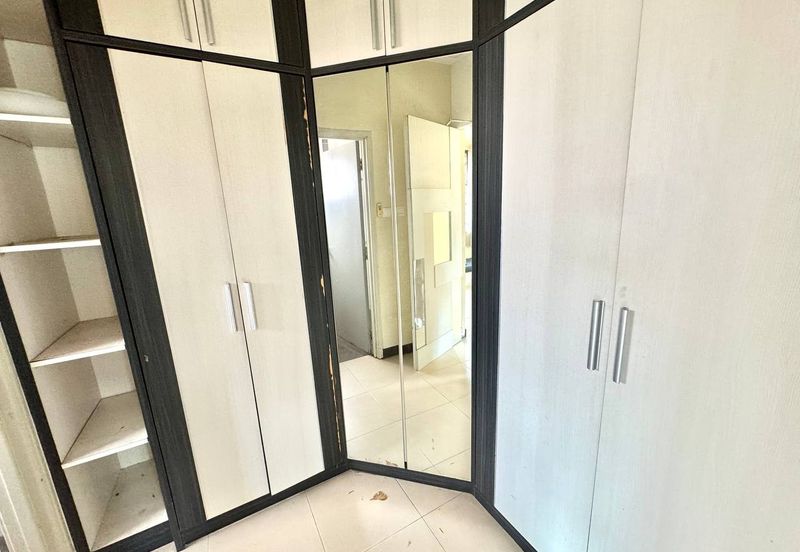 Subang Galaksi (Subang Galaxy)