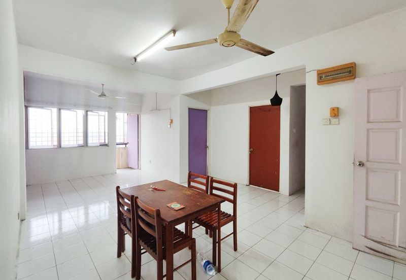 Flat Taman Bunga Negara