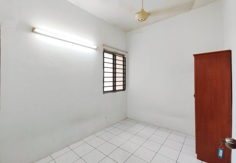 Flat Taman Bunga Negara