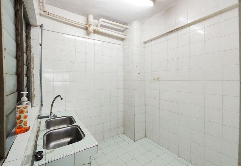 Flat Taman Bunga Negara