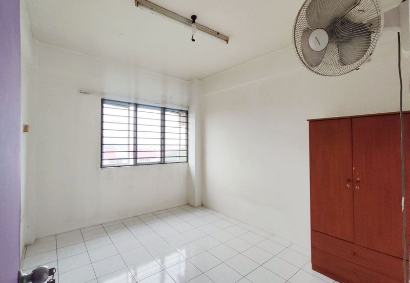 Flat Taman Bunga Negara