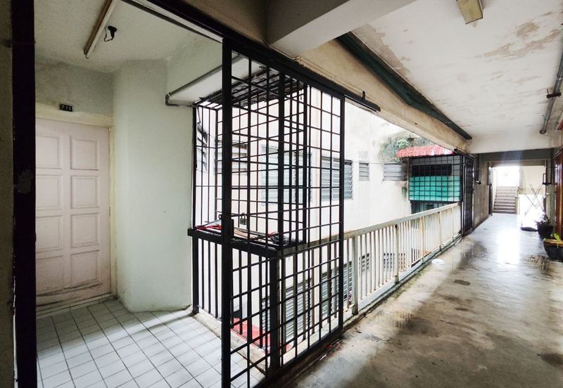 Flat Taman Bunga Negara