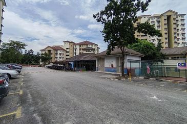 Sri Ixora Apartment, Seksyen 27