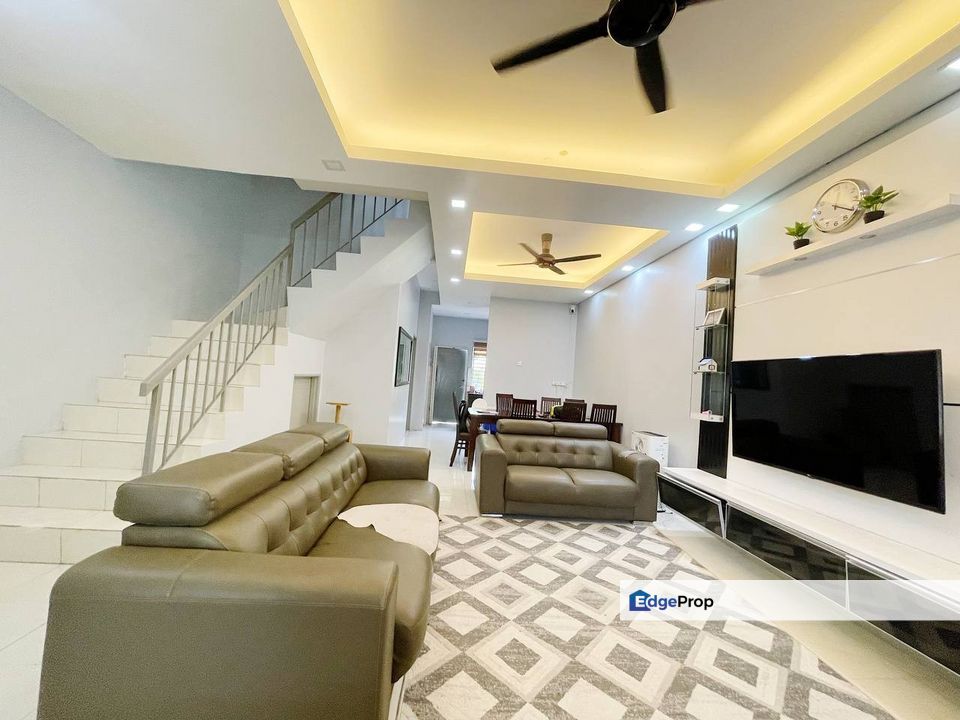 (Renovated, Freehold) Double Storey Terrace Taman Belinna, Sungai Kandis, Seksyen 36 Shah Alam, Selangor, Shah Alam