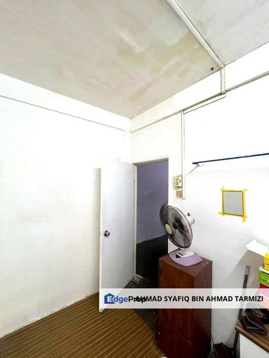 (Non bumi,)PANGSAPURI SRI AYU, BANDAR PUTERA KLANG, Selangor, Klang