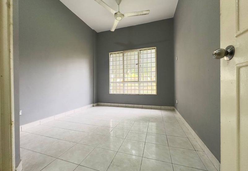 Pangsapuri Seroja Bukit Jelutong