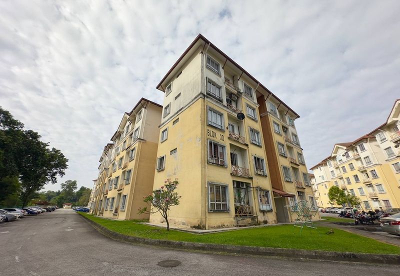 Pangsapuri Seroja Bukit Jelutong