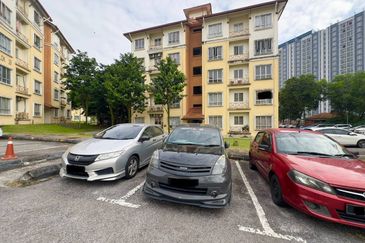 Pangsapuri Seroja Bukit Jelutong