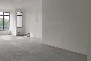 Eco Curve @ Eco Business Park 1