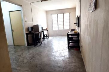 Sri Lanang Flat (Rumah Pangsa Sri Lanang)